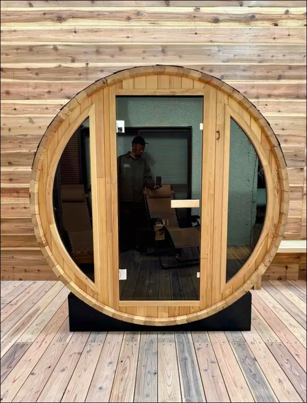 Dmall barrel dauna with panoramic window